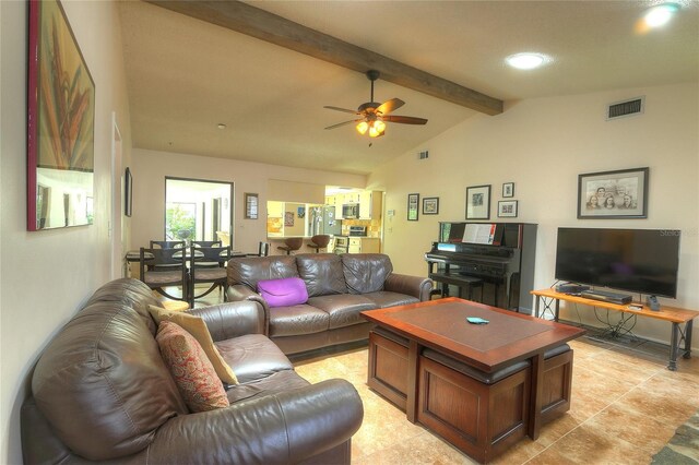313 Oak Crest Dr, Safety Harbor, FL 34695 - living area with ceiling fan