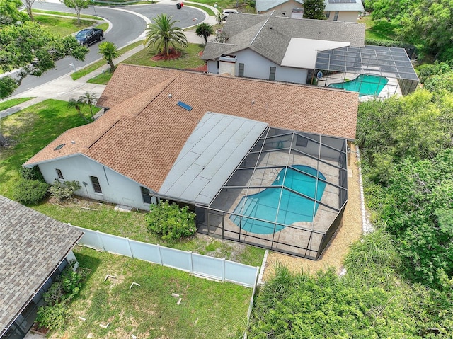 313 Oak Crest Dr, Safety Harbor, FL 34695 - aerial view of property and surrounding area with a pool