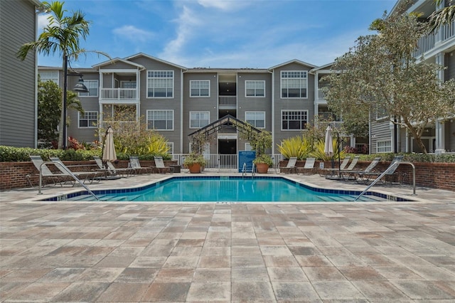 800 S Dakota Ave Unit 204, Tampa, FL 33606 - community pool featuring a patio