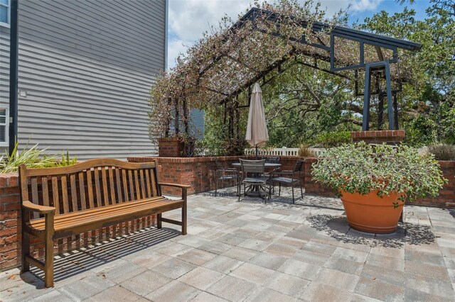 800 S Dakota Ave Unit 204, Tampa, FL 33606 - view of patio featuring outdoor dining area