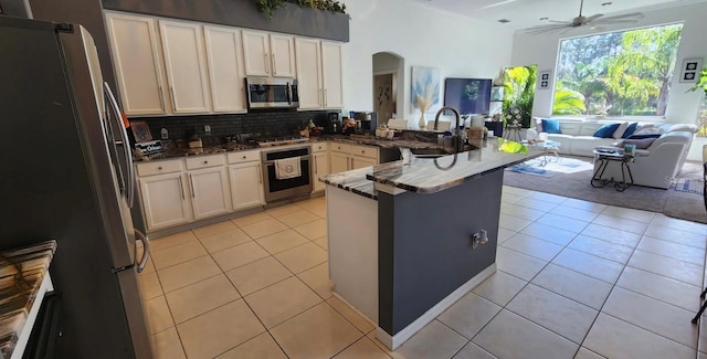 10532 Cory Lake Dr, Tampa, FL 33647 - photo 8