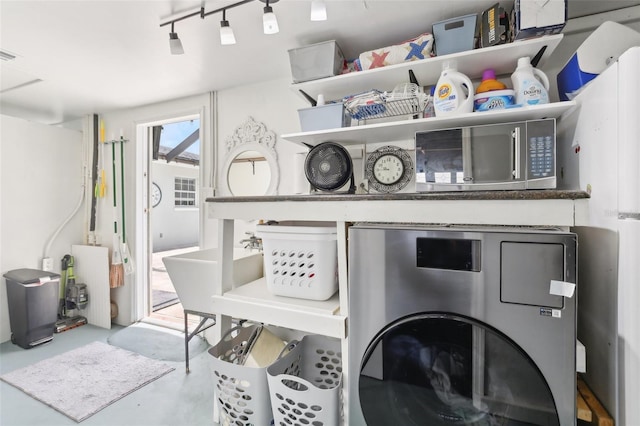 3966 High Bluff Dr, Largo, FL 33770 - washroom with washer / dryer