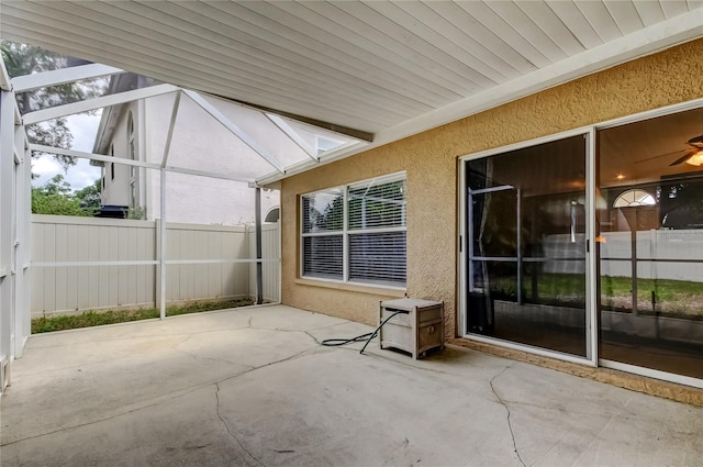 11641 Branch Mooring Dr, Tampa, FL 33635 - view of patio / terrace