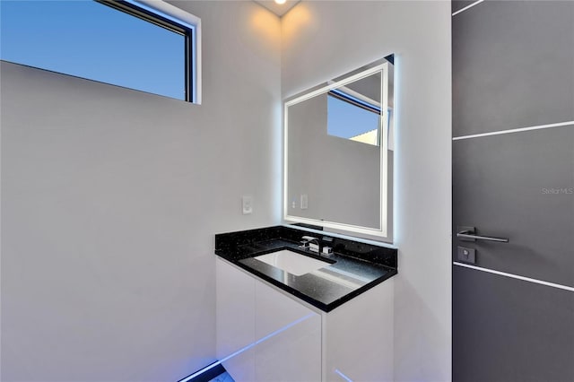 6520 Simone Shores Cir, Apollo Beach, FL 33572 - bathroom featuring vanity