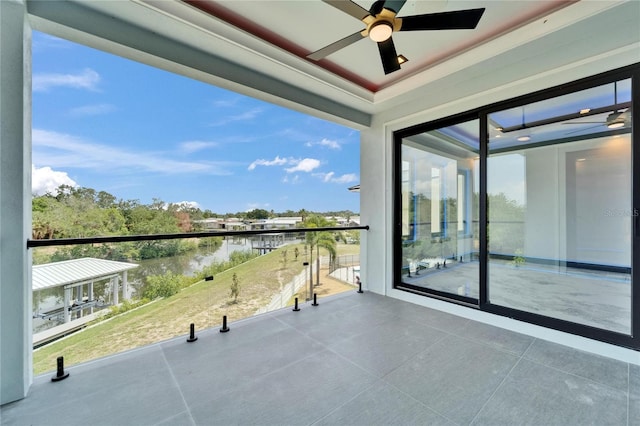 6520 Simone Shores Cir, Apollo Beach, FL 33572 - balcony featuring a water view and a ceiling fan