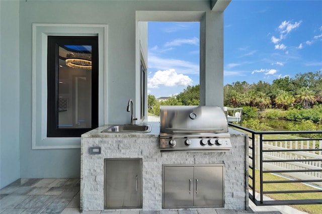 6520 Simone Shores Cir, Apollo Beach, FL 33572 - view of patio featuring a sink