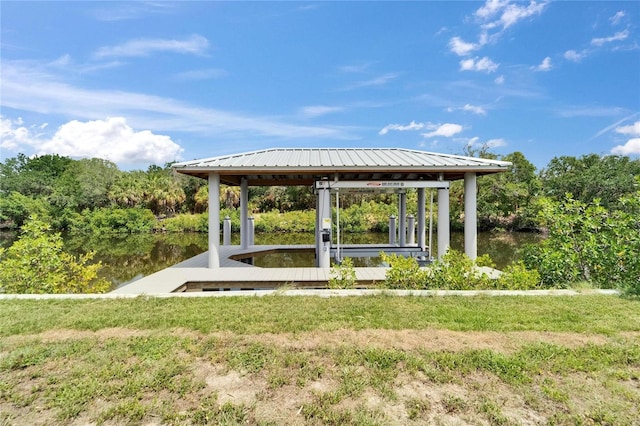 6520 Simone Shores Cir, Apollo Beach, FL 33572 - view of community featuring a water view and a boat dock