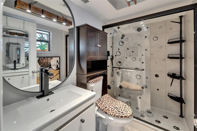 644 Yardarm Dr Unit 22, Apollo Beach, FL 33572 - full bath with a shower stall, toilet, and vanity