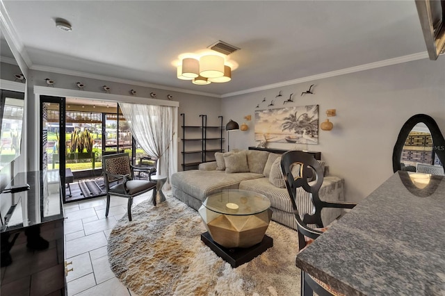 644 Yardarm Dr Unit 22, Apollo Beach, FL 33572 - living area with ornamental molding