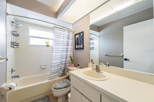 5540 Applegate Dr, Spring Hill, FL 34606 - full bath featuring toilet, shower / tub combo, and vanity