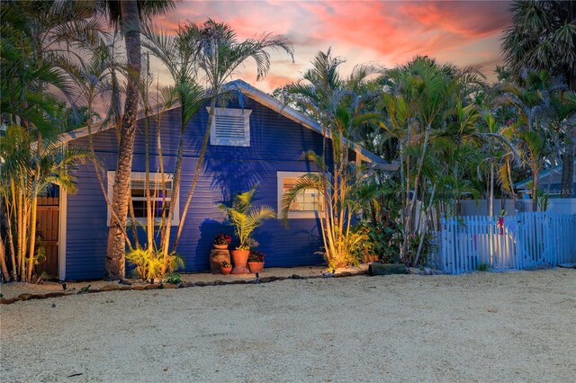 722 Gulf Blvd, Indian Rocks Beach, FL 33785 - photo 1