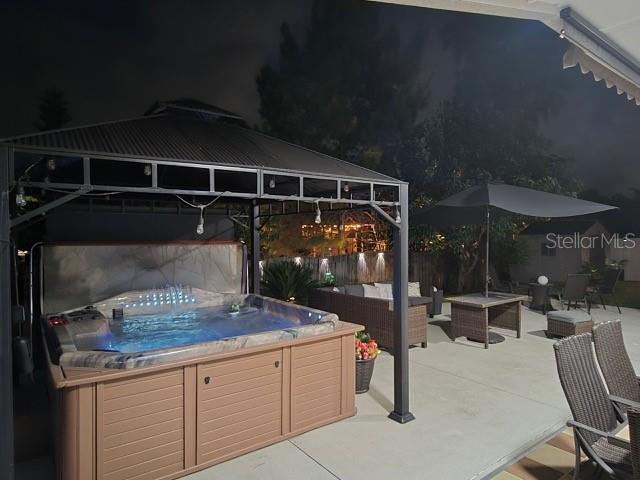 18504 Country Crest Pl, Tampa, FL 33647 - photo 42