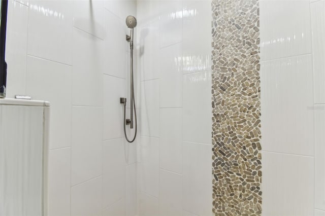 200 Skiff Pt Unit 202, Clearwater Beach, FL 33767 - bathroom view of tiled shower