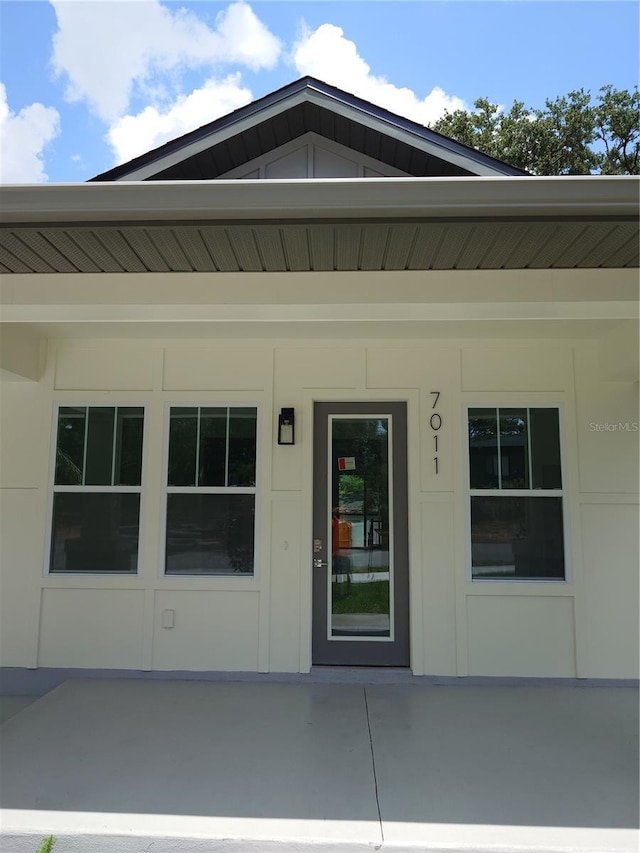7011 N 15th St, Tampa, FL 33610 - view of doorway to property