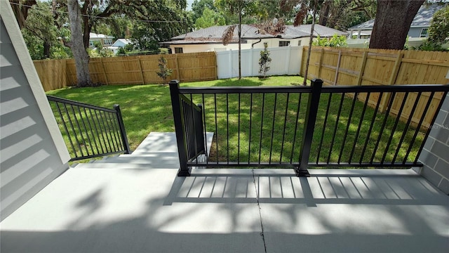 7011 N 15th St, Tampa, FL 33610 - view of patio