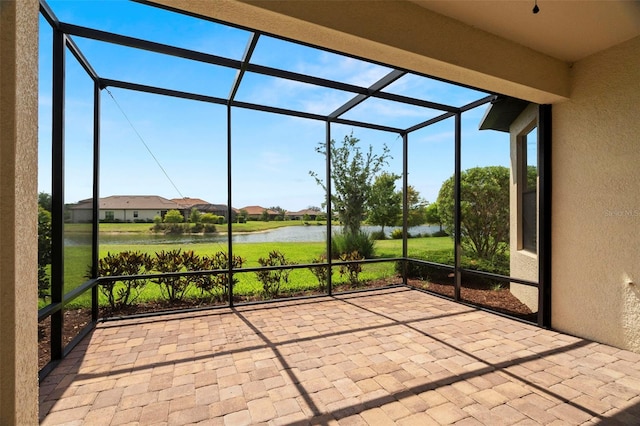 11354 Callisia Dr, Odessa, FL 33556 - unfurnished sunroom with a water view