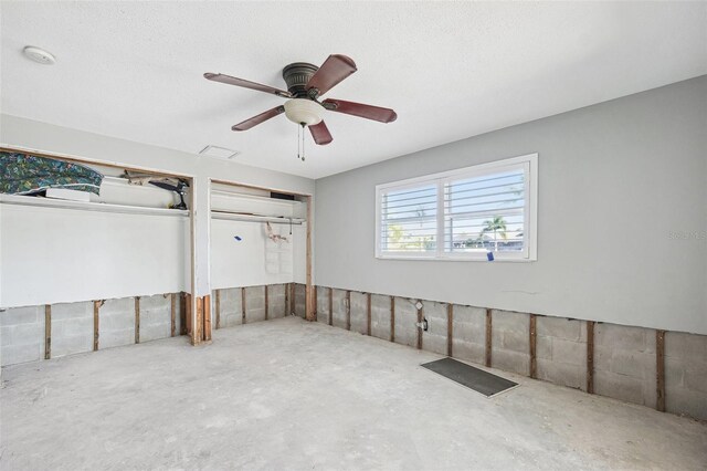1399 49th Ave NE, Saint Petersburg, FL 33703 - photo 13