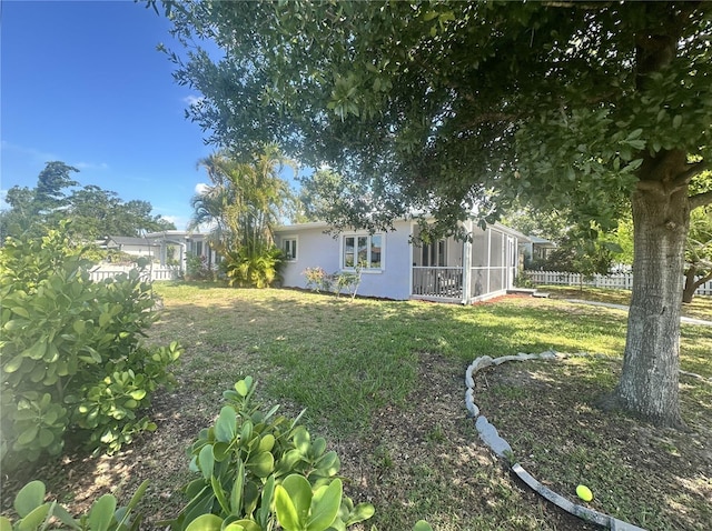 1200 47th St N, Saint Petersburg, FL 33713 - view of yard featuring a sunroom
