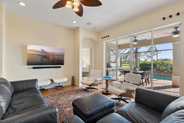 1111 Jasmine Creek Ct, Sun City Center, FL 33573 - photo 10