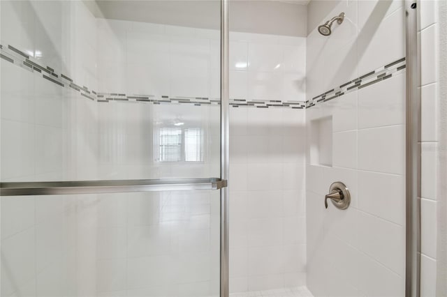 13311 Dorado Shores Ave, Riverview, FL 33579 - bathroom with a shower stall