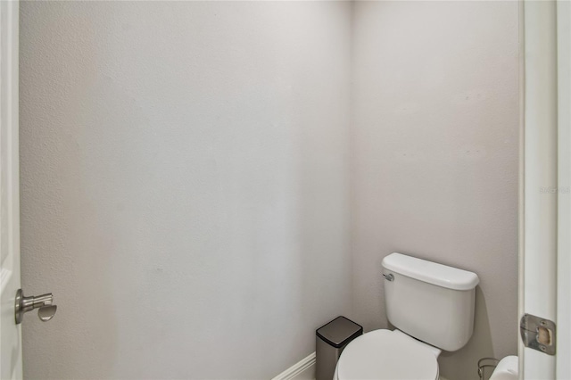 13311 Dorado Shores Ave, Riverview, FL 33579 - bathroom featuring toilet