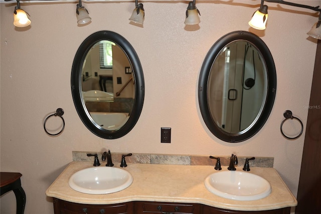 12929 Sugar Creek Blvd, Hudson, FL 34669 - full bathroom featuring double vanity