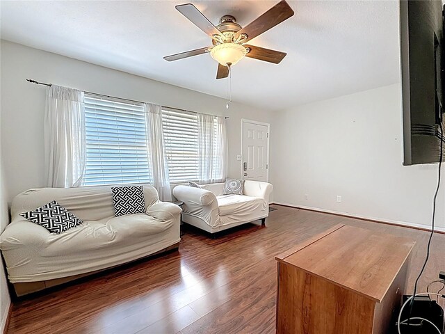 3271 36th St N, Saint Petersburg, FL 33713 - photo 7