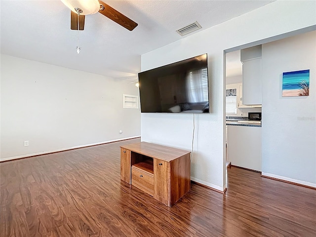 3271 36th St N, Saint Petersburg, FL 33713 - photo 8