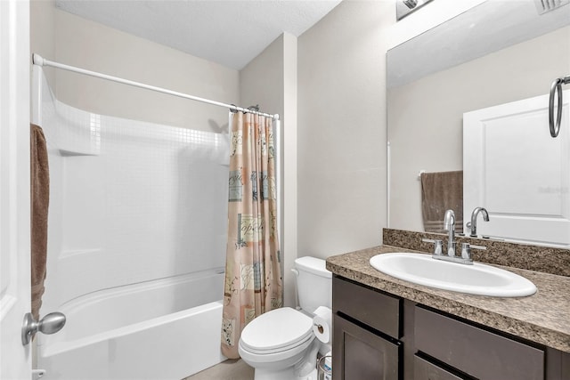 14135 Arbor Pines Dr, Riverview, FL 33579 - bathroom with shower / tub combo with curtain and vanity