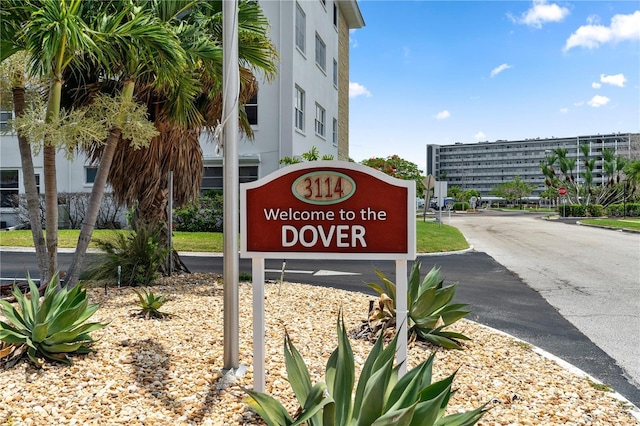 3114 59th St S Unit 203, Gulfport, FL 33707 - view of community / neighborhood sign