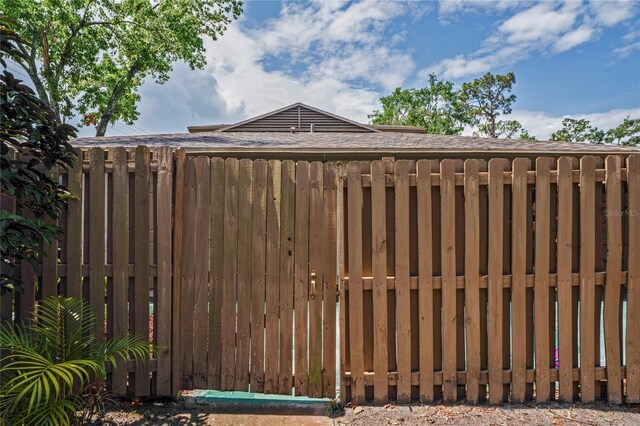 802 Antler Ct, Brandon, FL 33511 - view of gate
