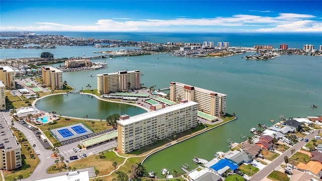 4725 Cove Cir Unit 908, Saint Petersburg, FL 33708 - view of urban area featuring a nearby body of water