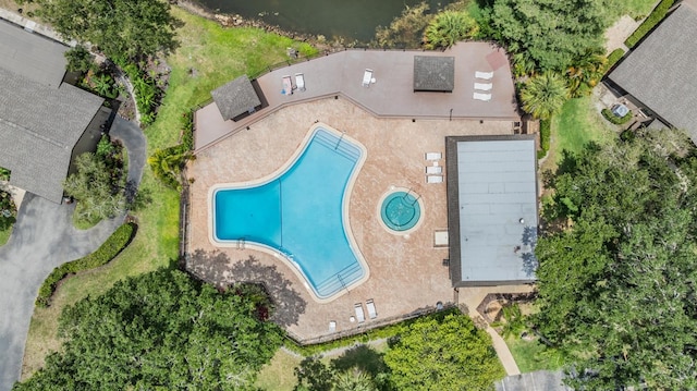 1400 Tarpon Woods Blvd Unit E4, Palm Harbor, FL 34685 - view of subject property with a pool