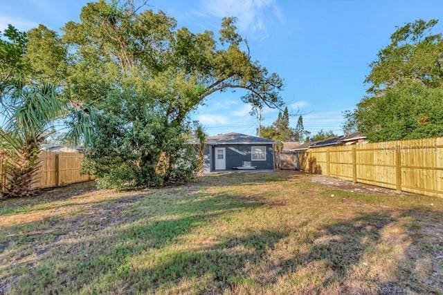 243 45th St N, Saint Petersburg, FL 33713 - view of yard