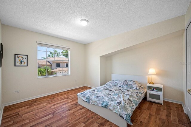 8980 Antigua Dr, Seminole, FL 33777 - photo 24