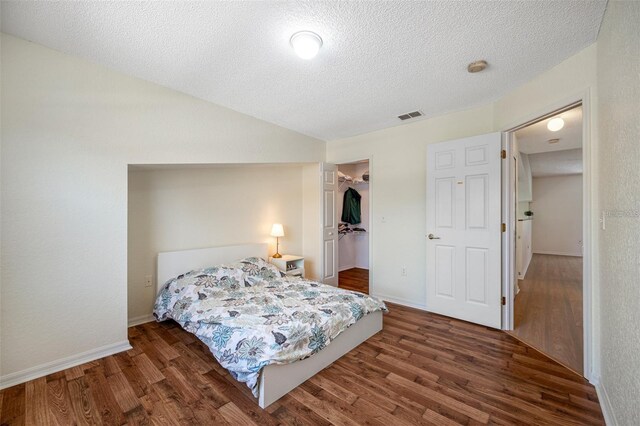 8980 Antigua Dr, Seminole, FL 33777 - photo 25