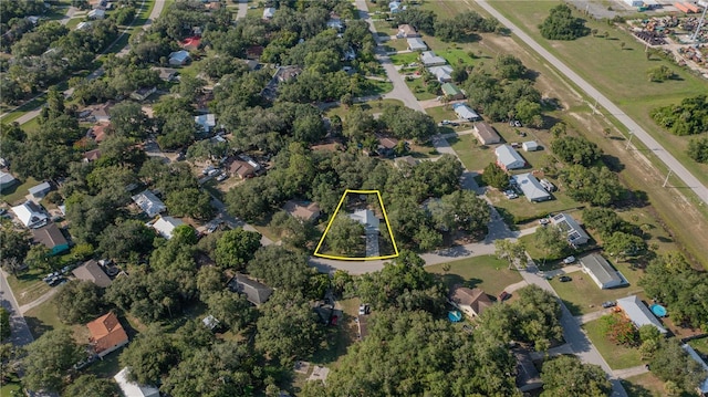 4032 Albany Rd, Labelle, FL 33935 - aerial overview of property's location with property parcel outlined