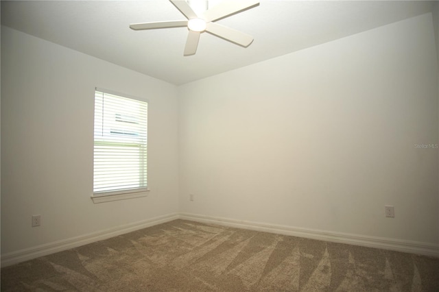 9512 Summers Cay Cir, Thonotosassa, FL 33592 - carpeted spare room with baseboards and ceiling fan