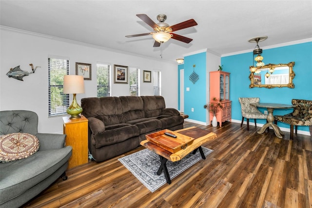 704 Lyndhurst St Unit 624, Dunedin, FL 34698 - living room with wood finished floors, crown molding, and a ceiling fan