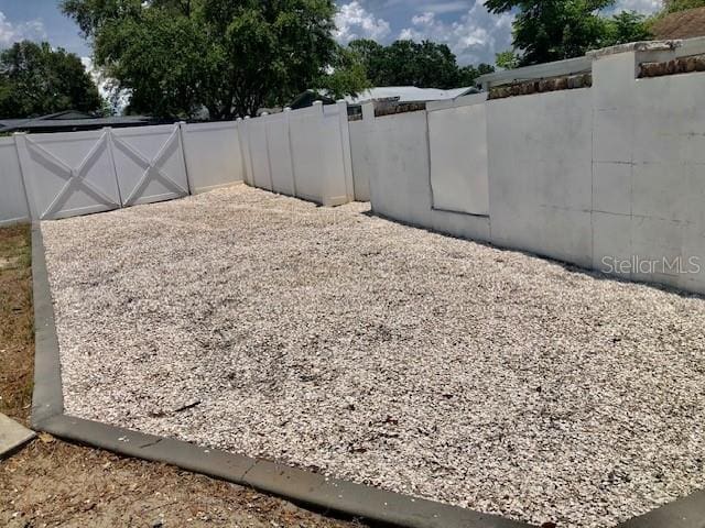 14530 Apache Ave, Largo, FL 33774 - view of yard