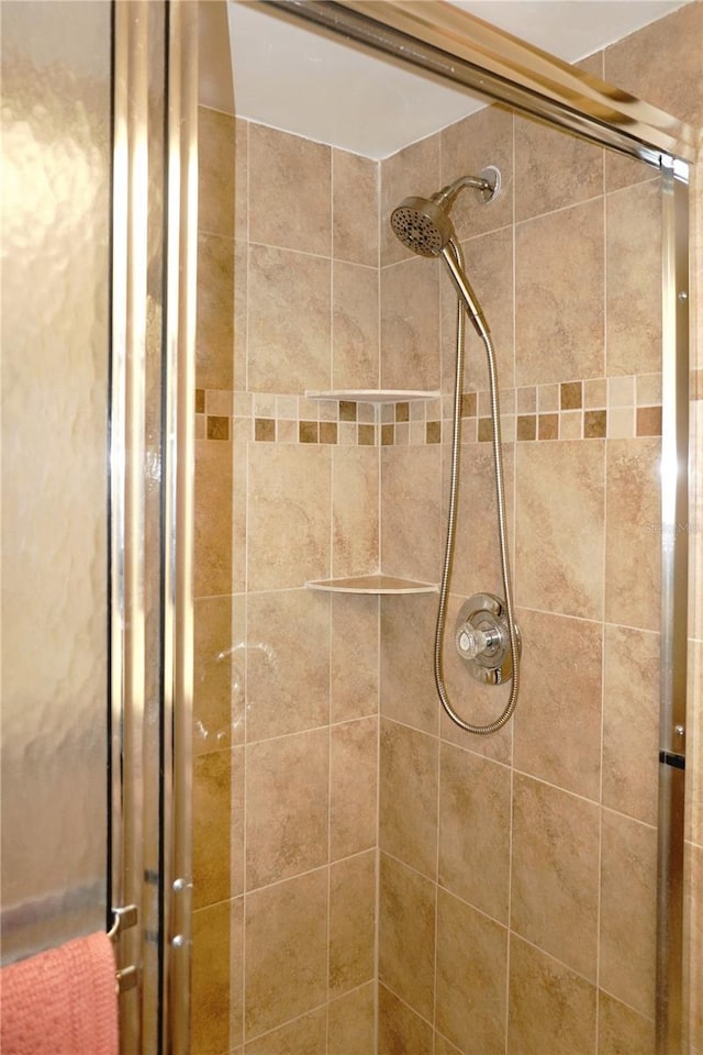 4324 Tahitian Gardens Cir Unit J, Holiday, FL 34691 - full bath with a stall shower