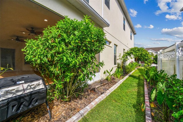 4089 Windcrest Dr, Wesley Chapel, FL 33544 - view of yard featuring a ceiling fan