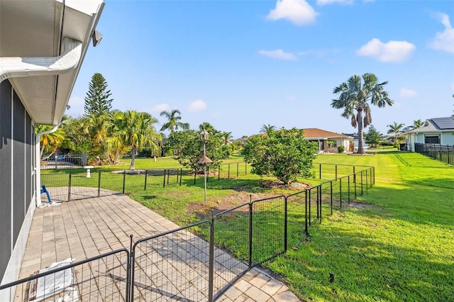 629 Fort Duquesna Dr, Sun City Center, FL 33573 - view of patio / terrace