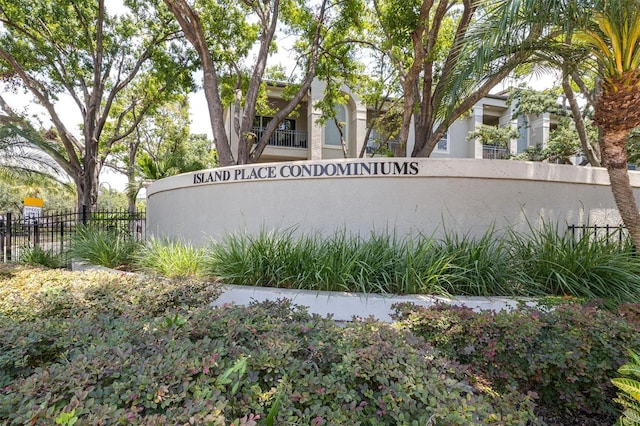 731 Cruise View Dr, Tampa, FL 33602 - view of community / neighborhood sign