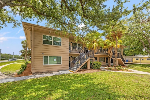 232 36th Ave N Unit 202C, Saint Petersburg, FL 33704 - view of property with stairway