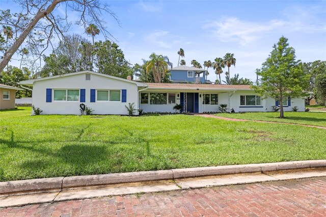 1794 Santa Barbara Dr, Dunedin, FL 34698 - photo 1