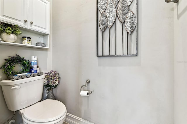 222 Toscavilla Blvd, Nokomis, FL 34275 - bathroom with toilet and baseboards