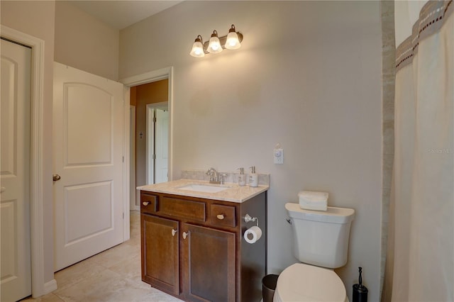 3813 Salida Delsol Dr, Sun City Center, FL 33573 - bathroom with vanity, toilet, and tile patterned floors