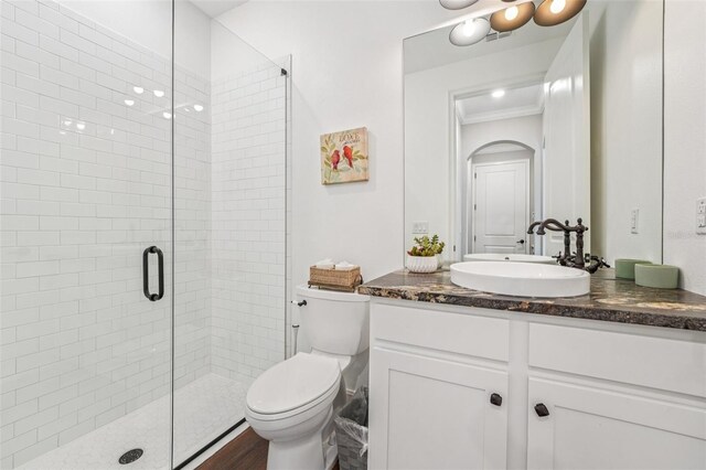19191 Pease Pl, Lutz, FL 33558 - full bath with vanity, a shower stall, toilet, and ornamental molding