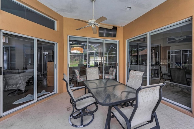 4133 Auston Way, Palm Harbor, FL 34685 - view of patio / terrace with ceiling fan and outdoor dining area